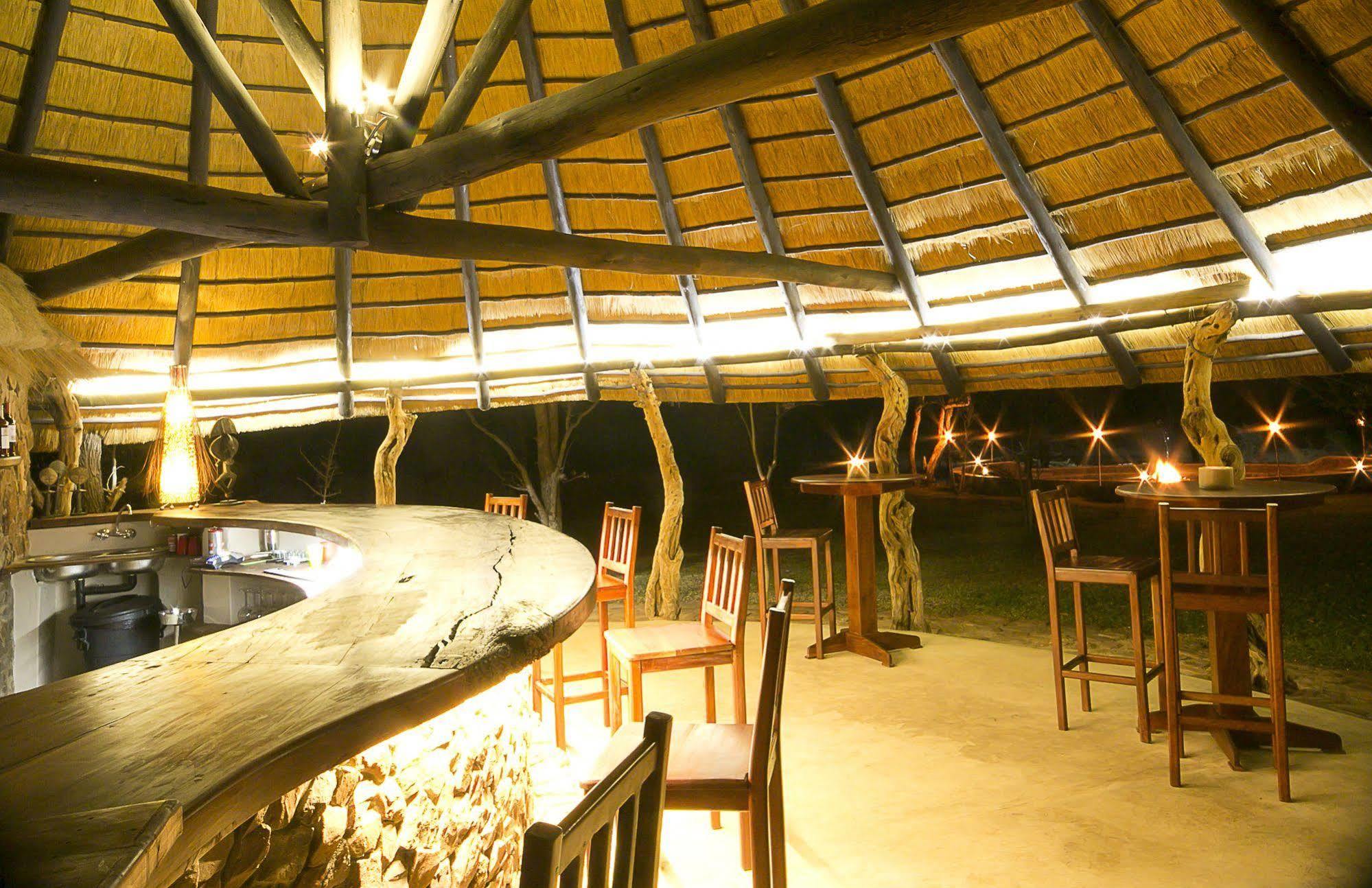 Wildtrack Safaris Eco Lodge Pandamatenga エクステリア 写真